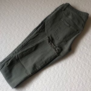 Olive cropped stretch skinny jeans